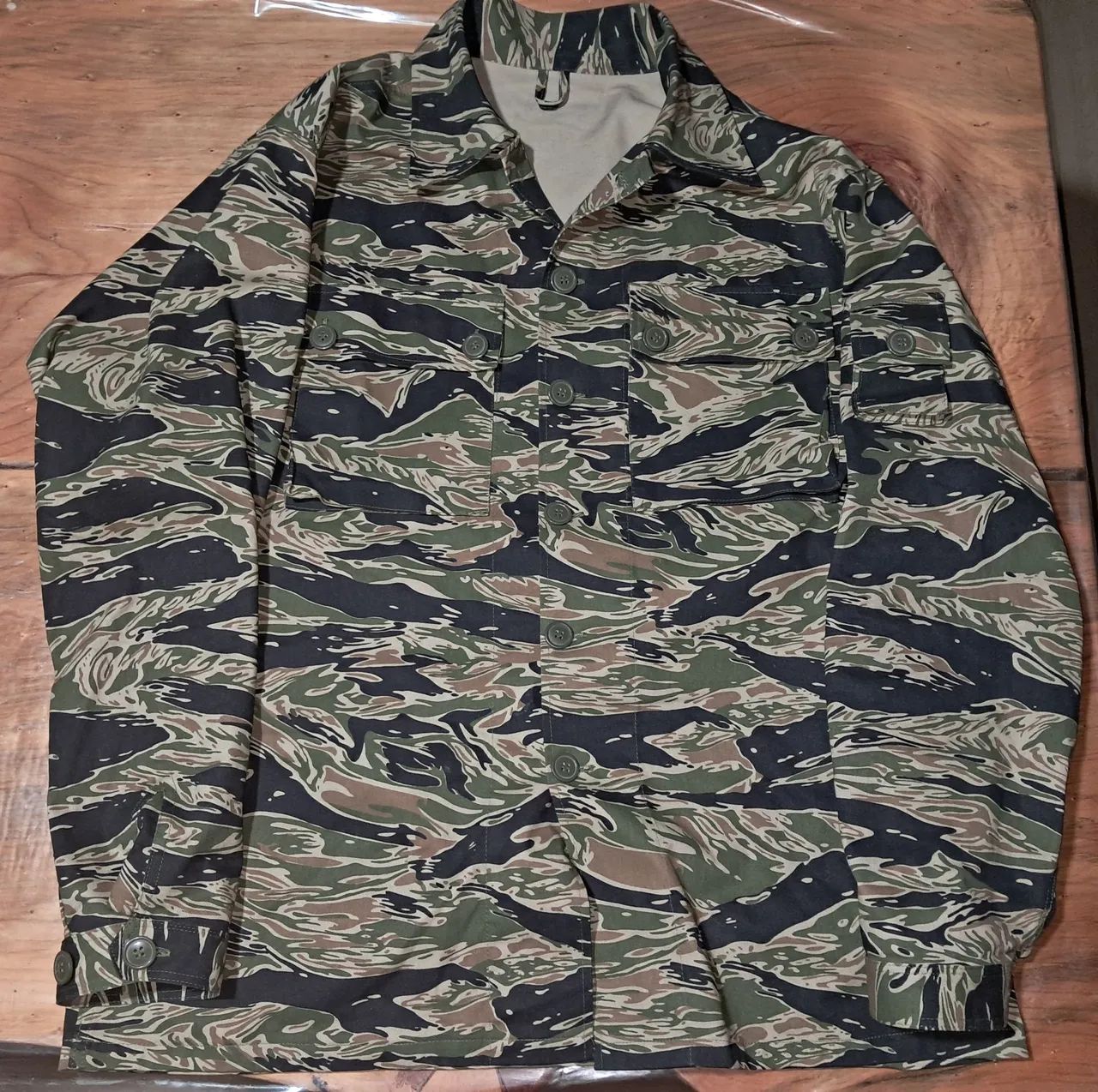 Gandola/Uniforme Tiger Stripe 