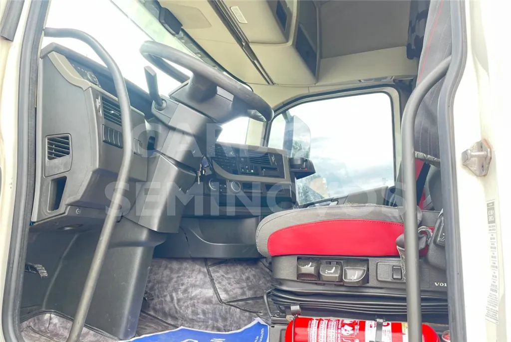 FH 460 6X2T GLOBETROTTER 2019/2020 - Foto 10