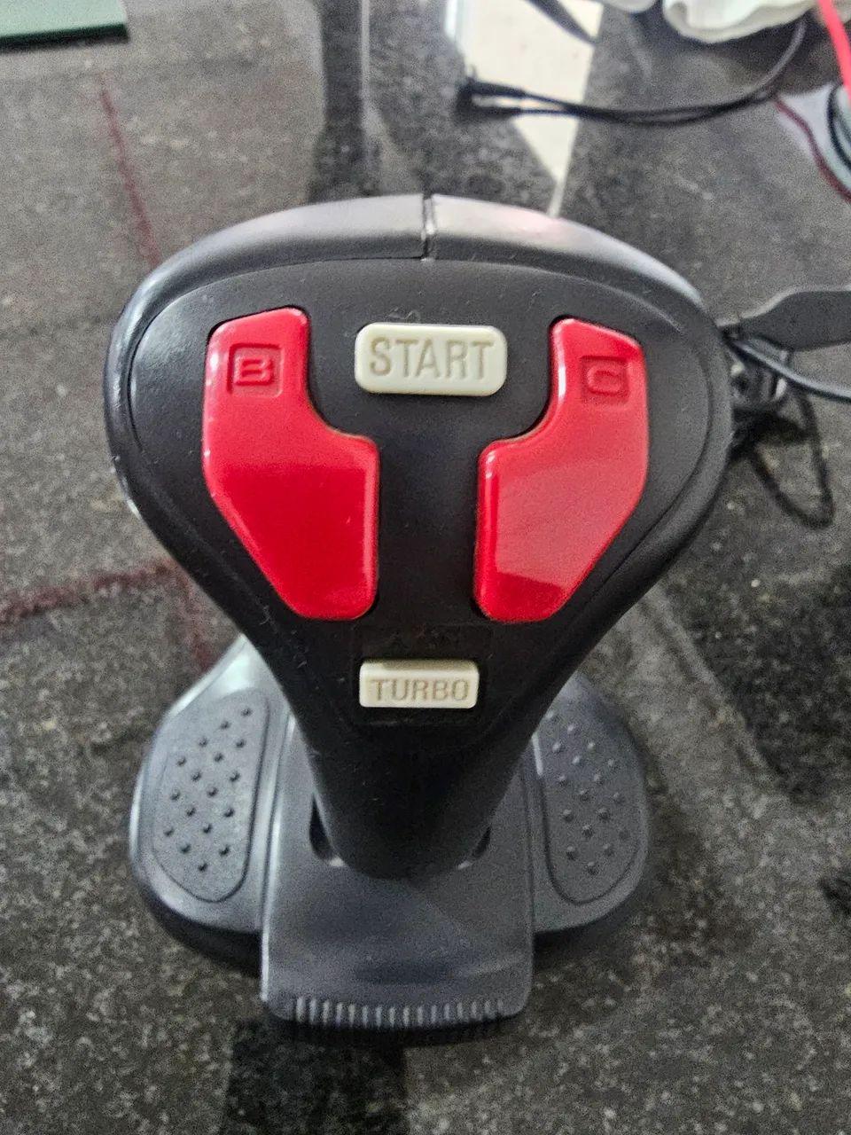 Pacote jogo F22 e Controle Genistick Sega Gênesis original impecável mega  - Foto 2