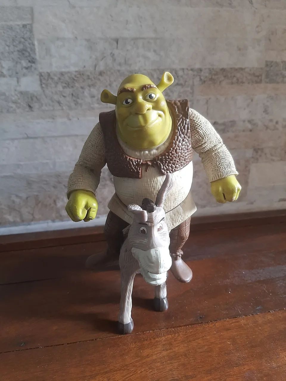Boneco Shrek e o burro