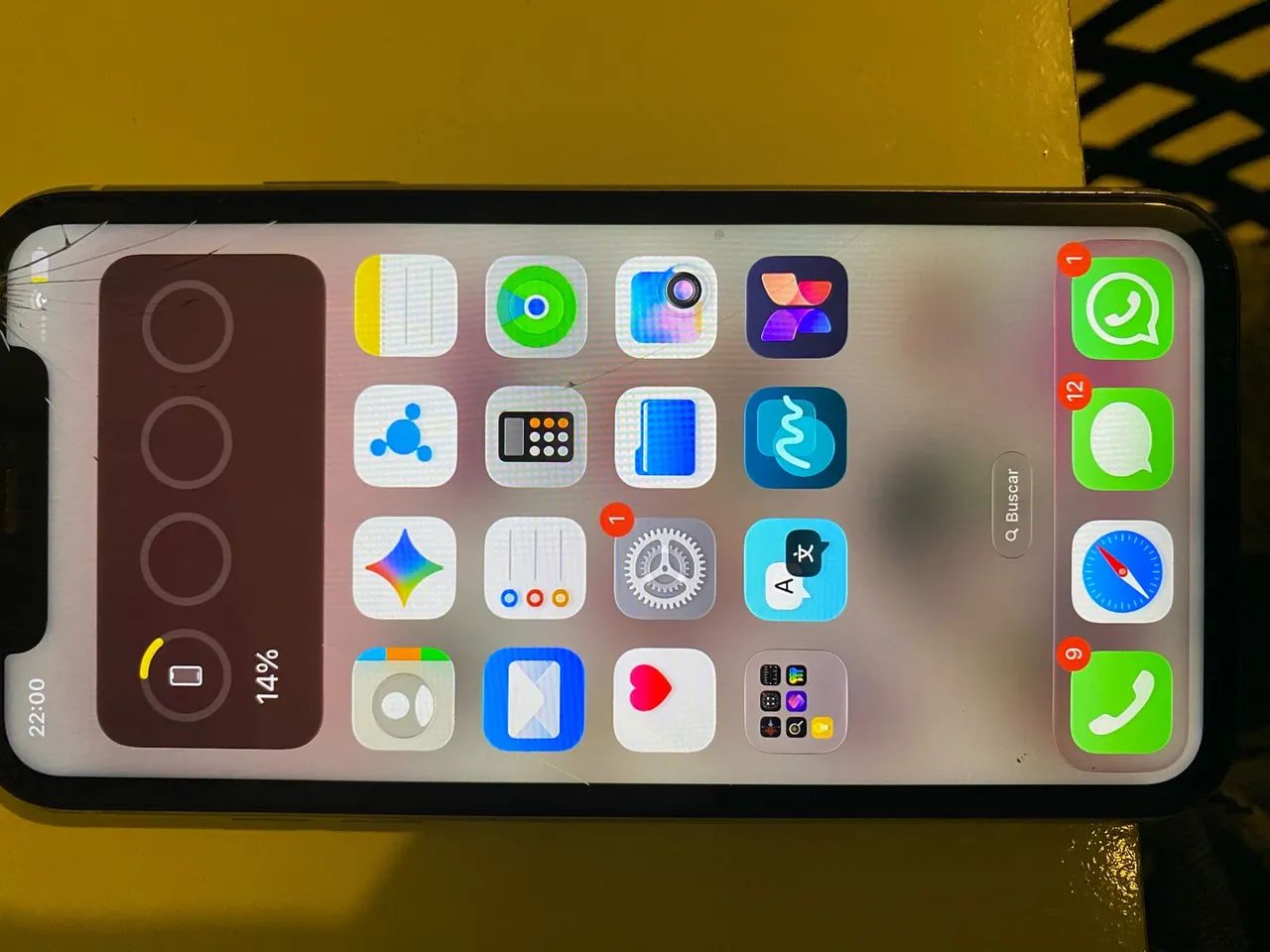 iPhone 11 - 64gb