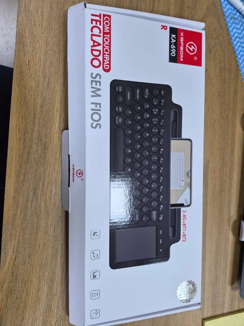 Teclado com Touchpad Sem Fio
