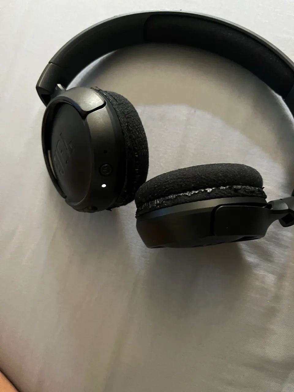 Fone Jbl bluetooth 