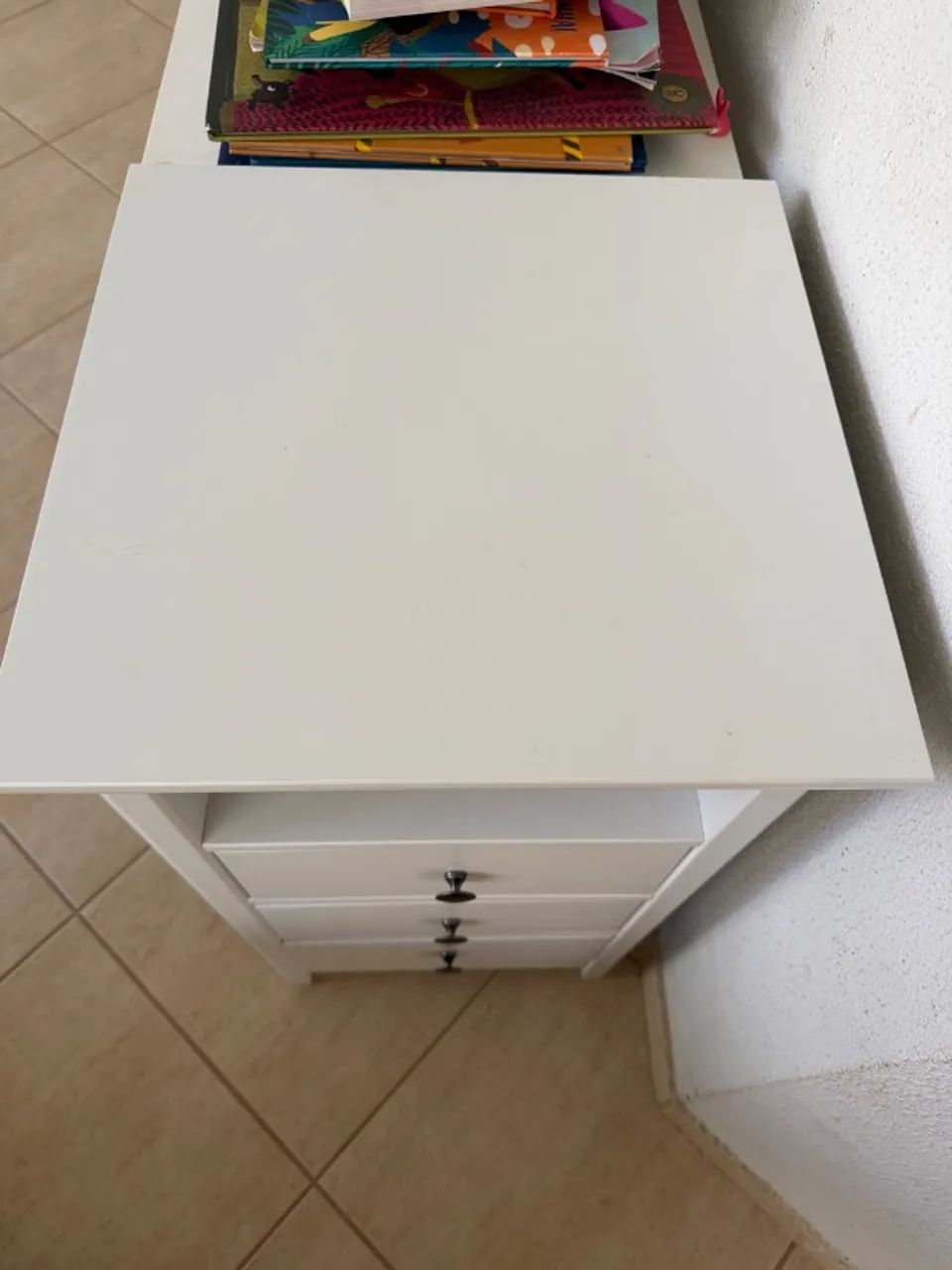 Criado mudo / mesa de cabeceira Tokstok - Foto 3