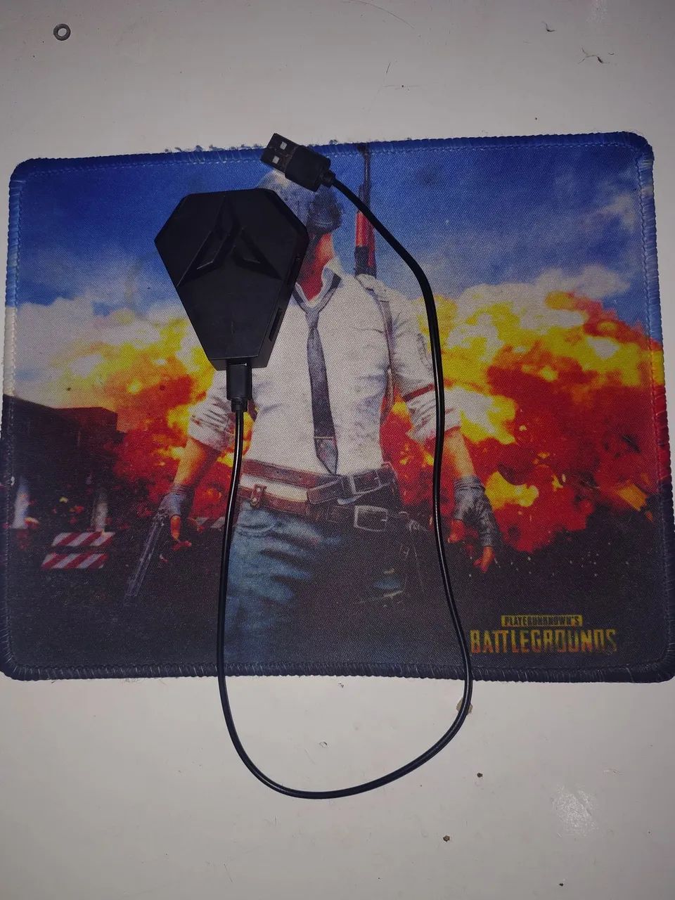 Flydigi Q1 Pouquíssimo Usado + Cabo USB e Mouse Pad