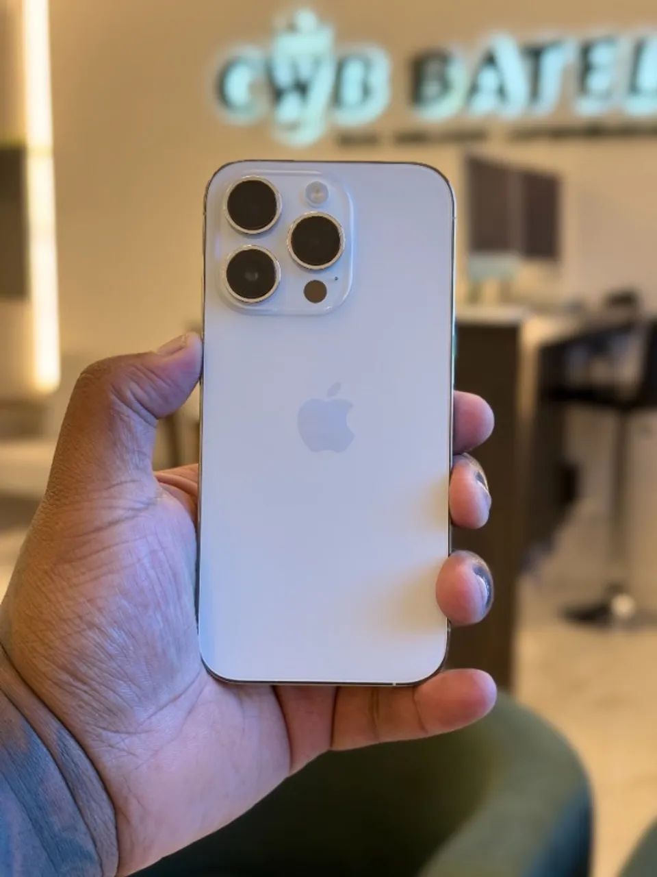 iPhone 14 Pro 256Gb Branco 75% - Loja Fisica - Celulares e
