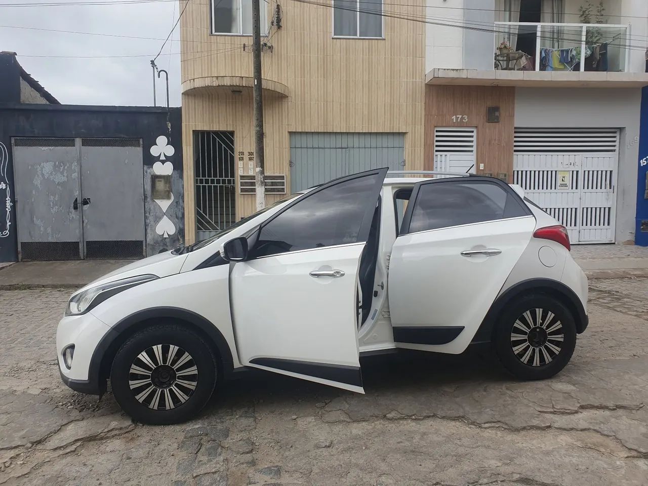 Hyundai Hb20X 2014