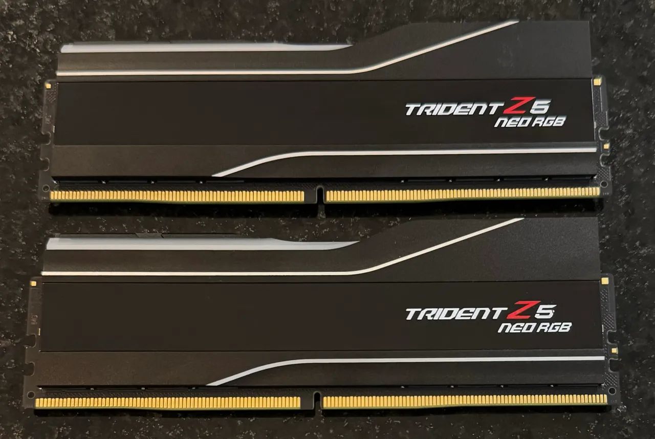 G.Skill 128gb 6000 mhz CL36 Trident Z5 Neo RGB DDR5 (2x64gb) memória AMD    - Foto 4