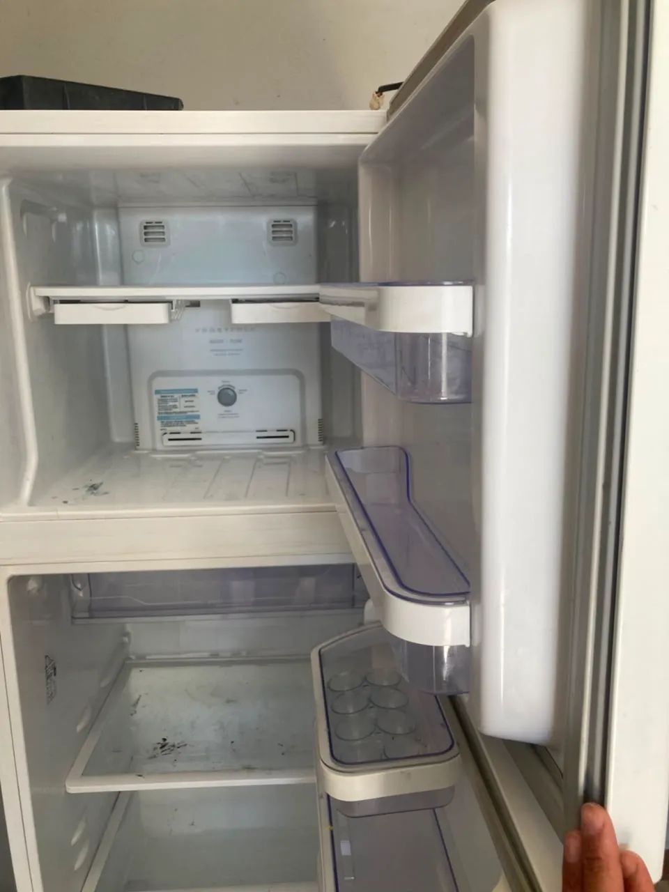 Vendo geladeira 