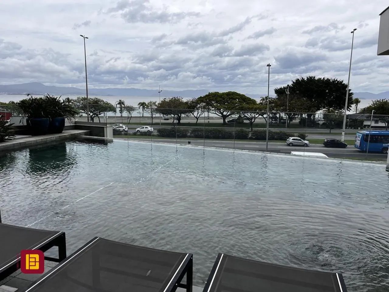 Apartamento em Agronômica