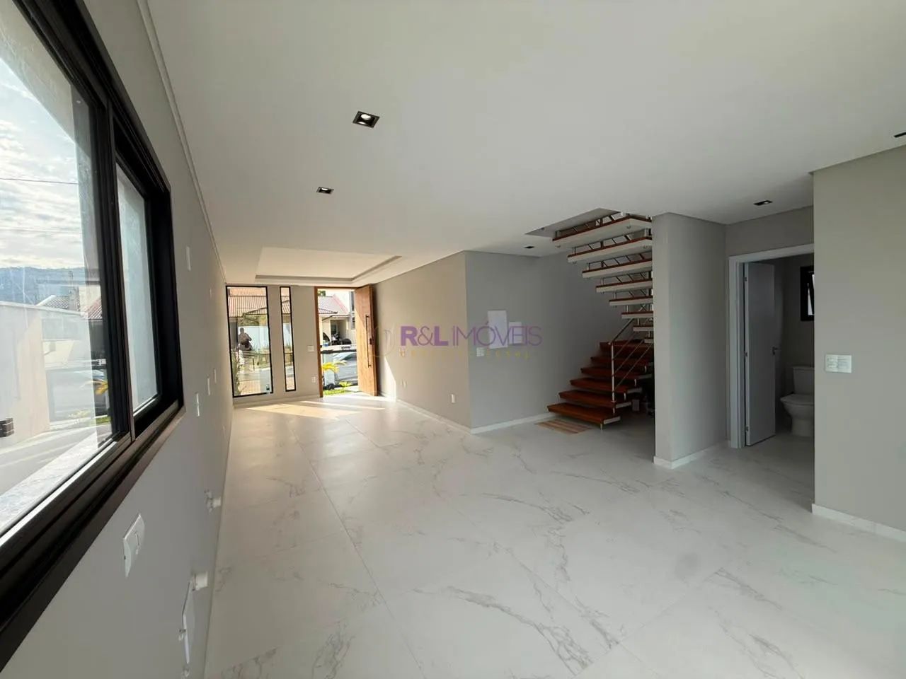 Belíssima casa 138m2 e 3 suítes - Forquilhas, São José - Foto 5