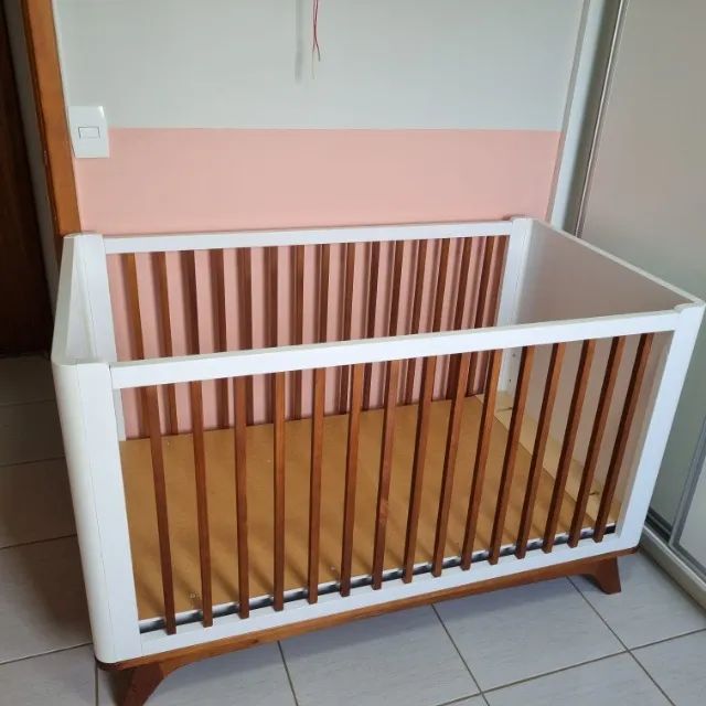 Kit Quarto de Bebê Completo - Berço + Cômoda (Excelente Estado)