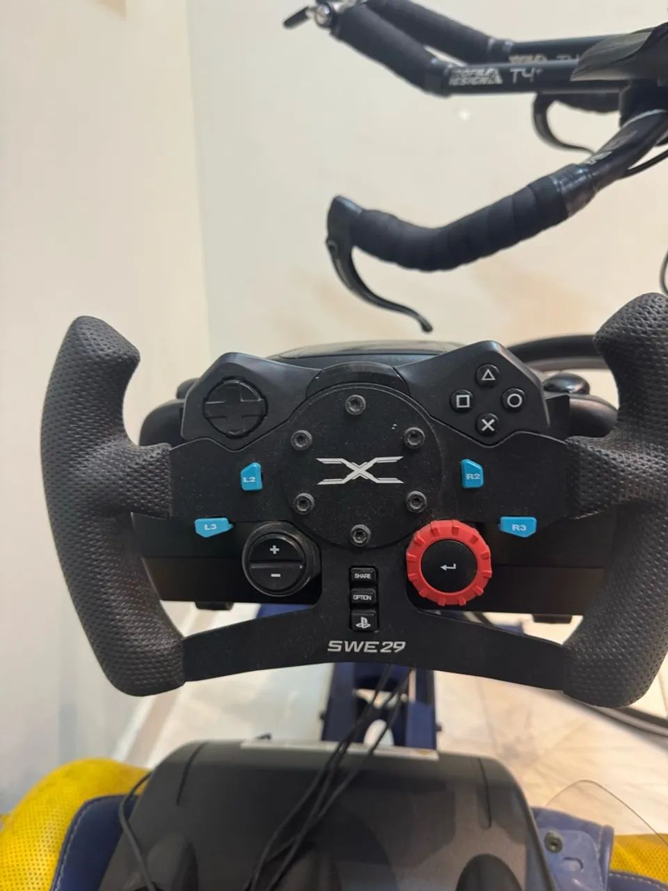 Simulador de Corrida Logitech G29 com cockpit e SWE29 - Foto 2
