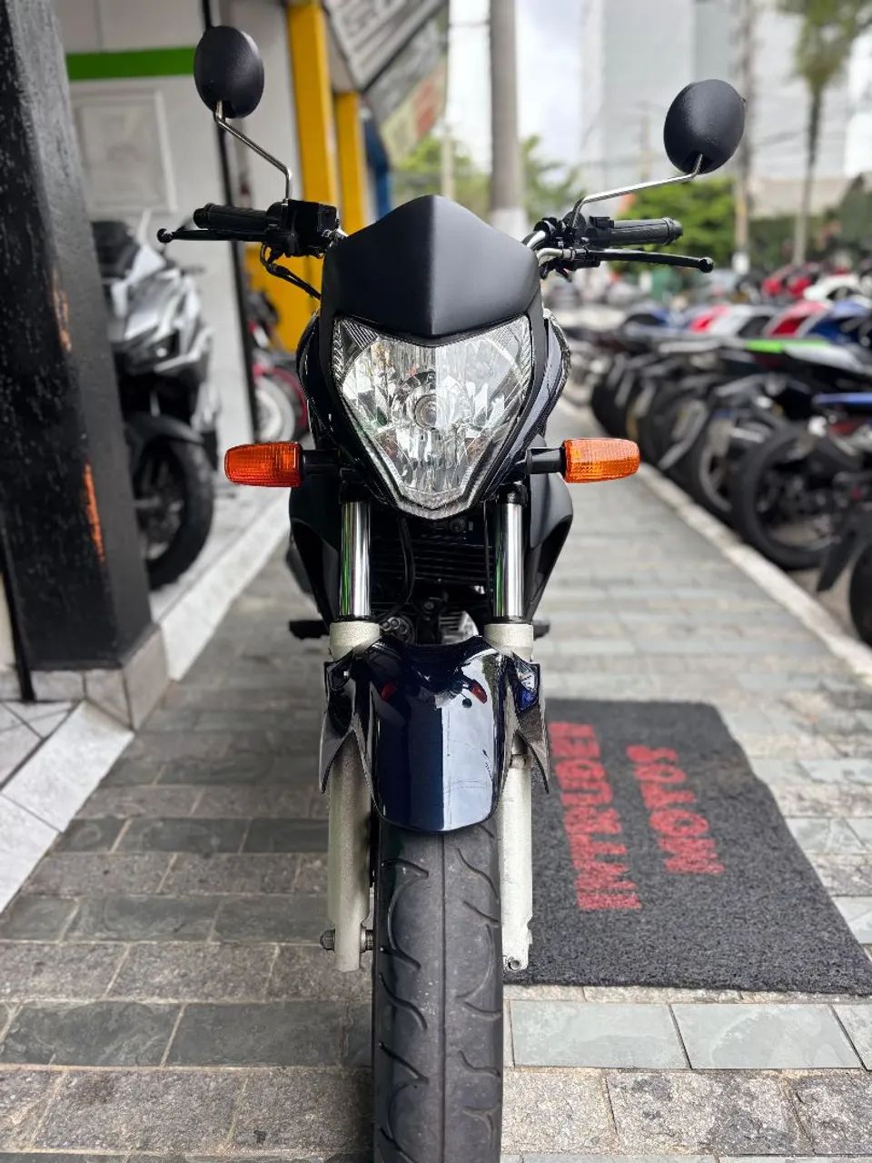 Cb 300R - Foto 2