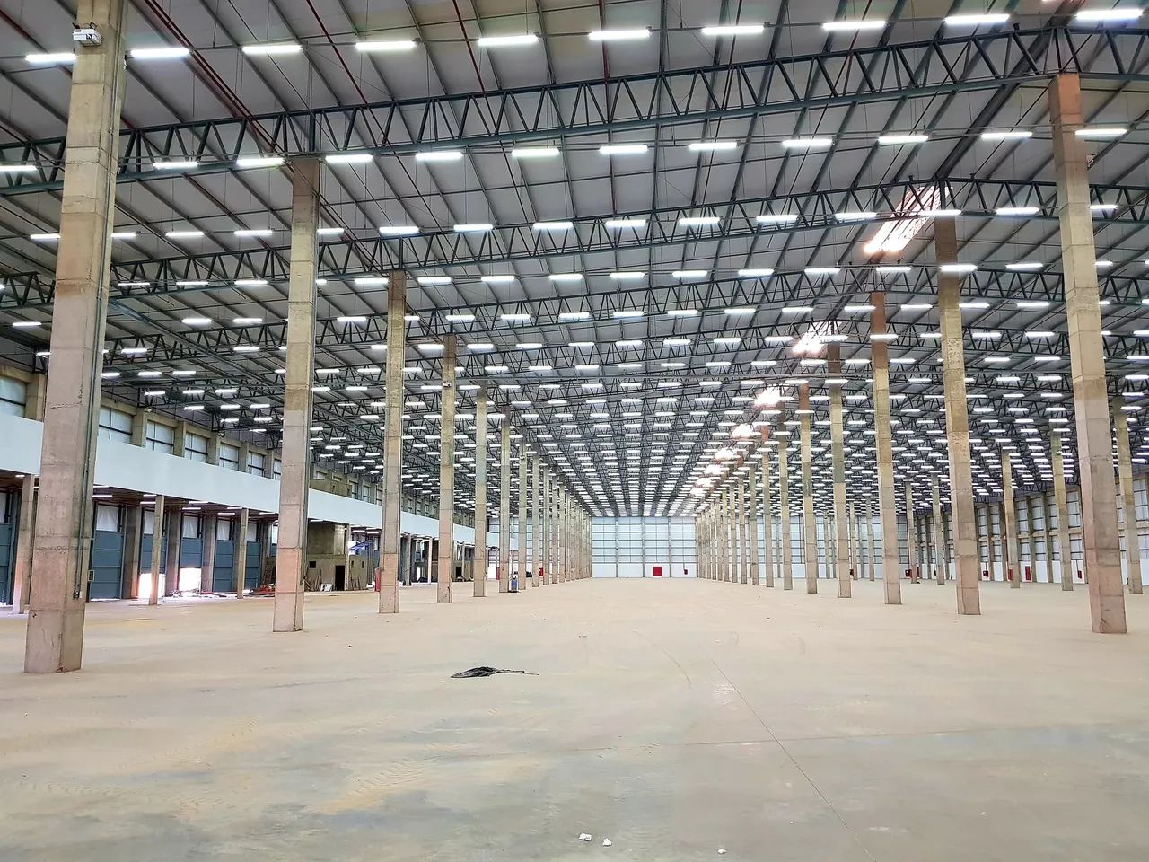 Centro Logístico BR 040 para Locação - 3.000m² de Área - Foto 2