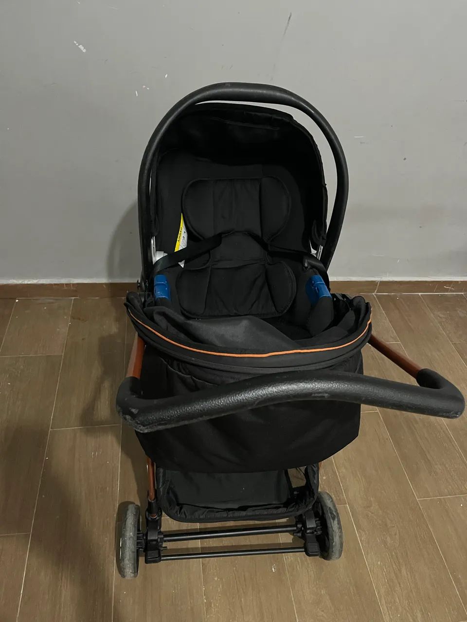 Carrinho com bebê conforto  - Foto 5