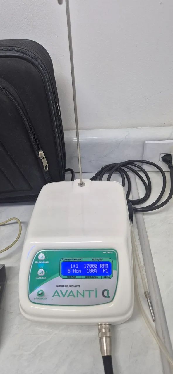 Micromotor odontológico para implante  Avanti Q - Foto 2