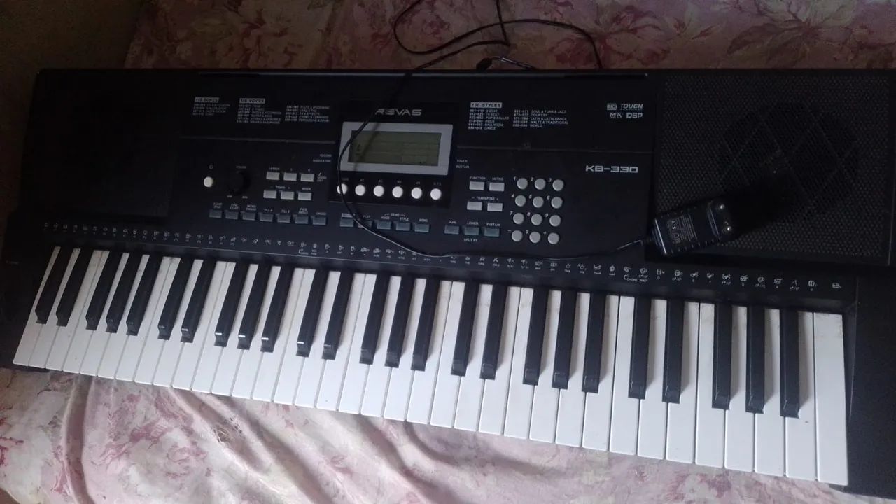 Teclado Musical REVAS