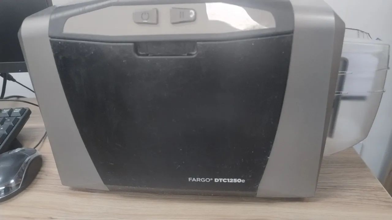 Impressora de cartão Fargo 1250e453825139416780800