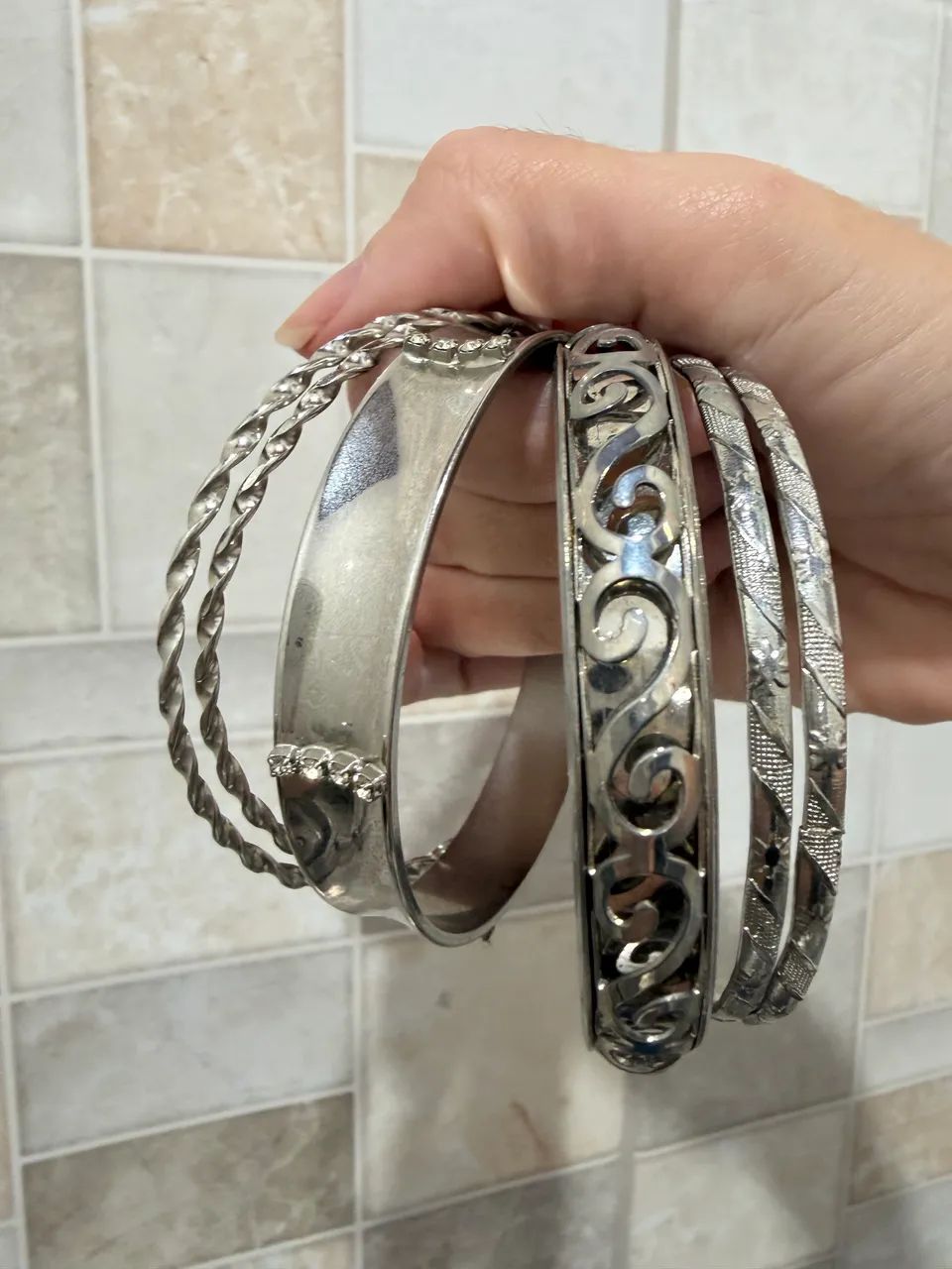 Conjunto de pulseiras e braceletes  - Foto 2
