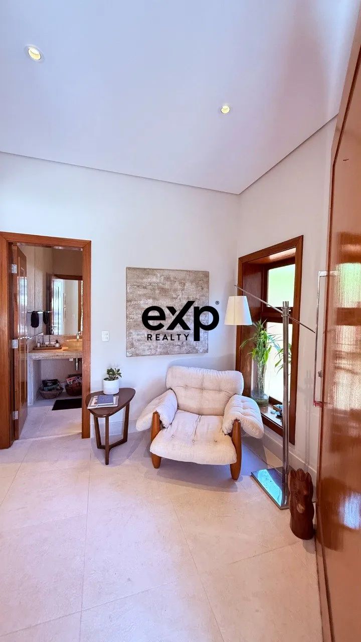 CASA DE ALTÍSSIMO PADRÃO PARA LOCAÇÃO
