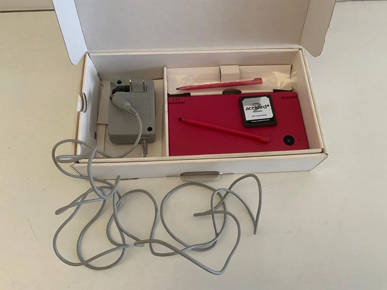 Nintendo DSi original completo - caixa, Acekard + microSD - Foto 4
