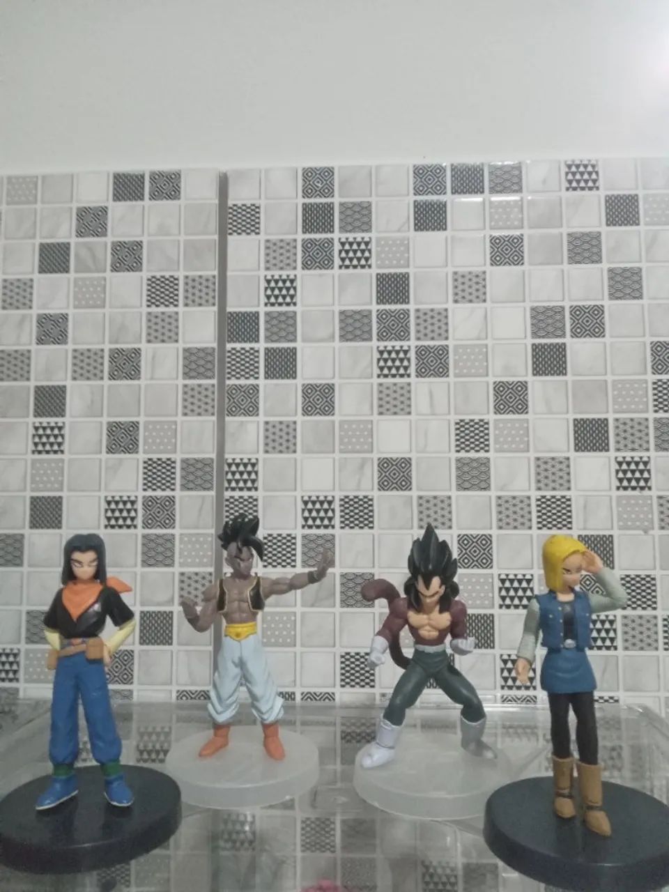 bonecos dragon ball (4 bonecos)