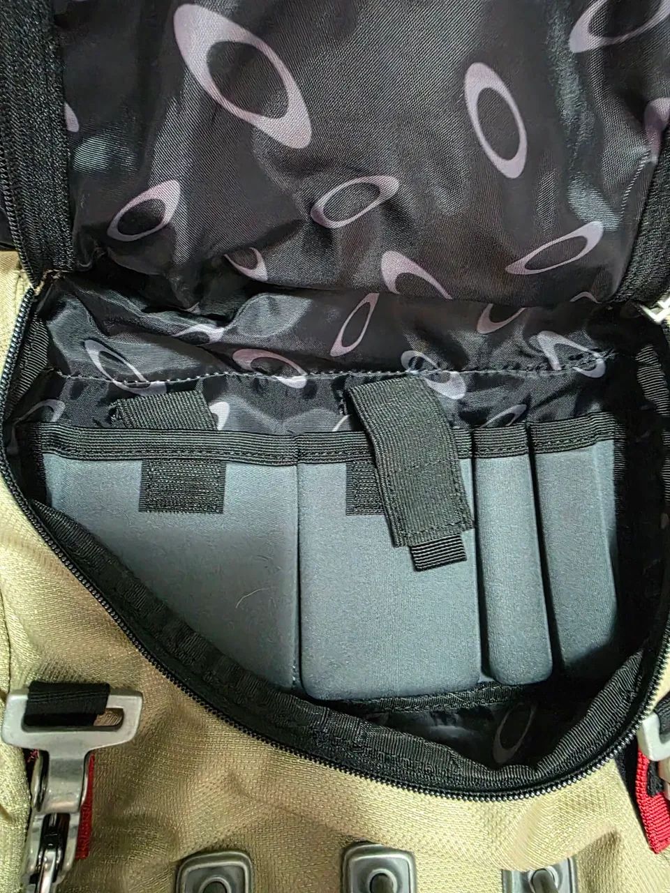 Mochila Oakley Tatical Field Gear - Foto 5