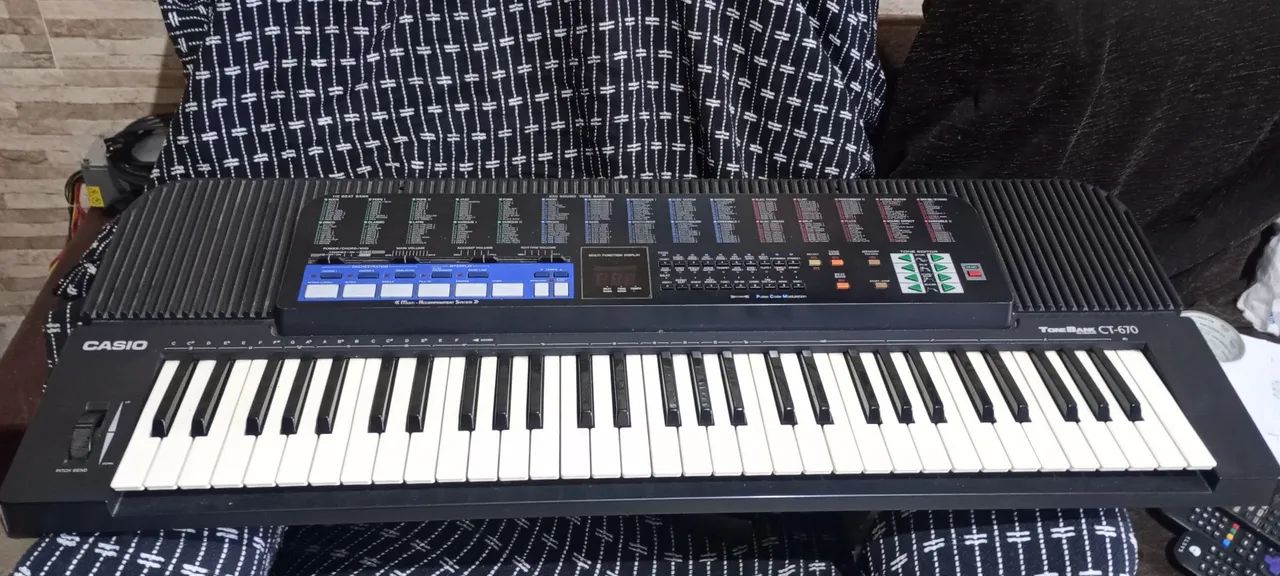 Teclado Casio CT-670 - 5 Oitavas - Foto 2