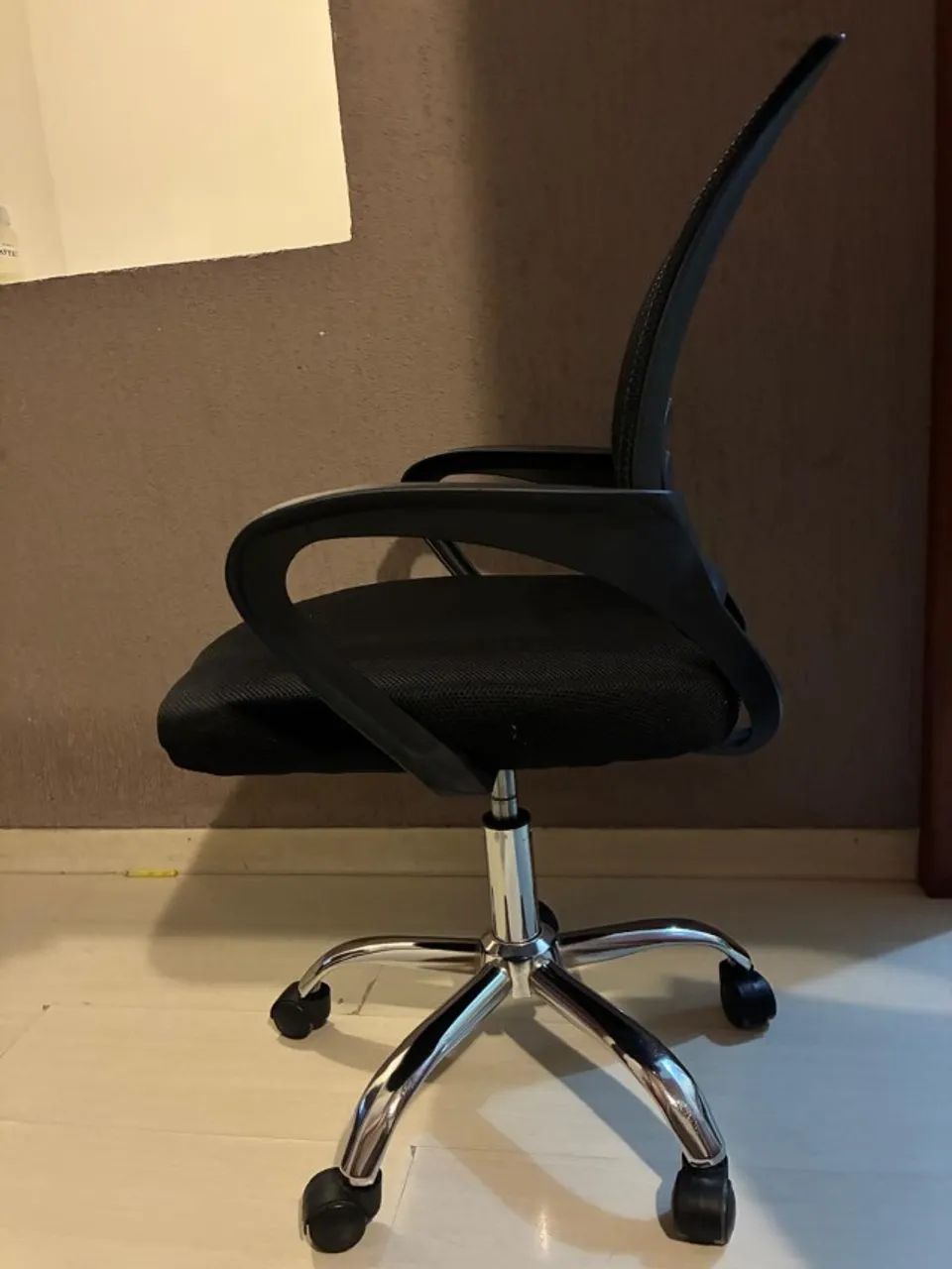Cadeira Ergonômico - Semi nova - Foto 3