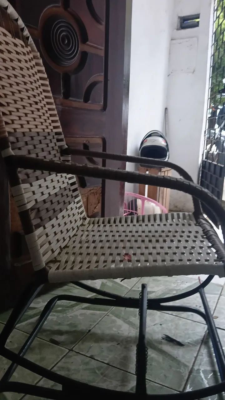 Cadeira de balanço  - Foto 3