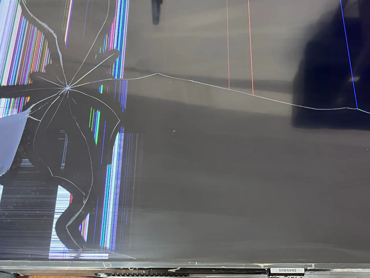 Tv Samsung 43 Polegadas Smart com Tela Quebrada  - Foto 3