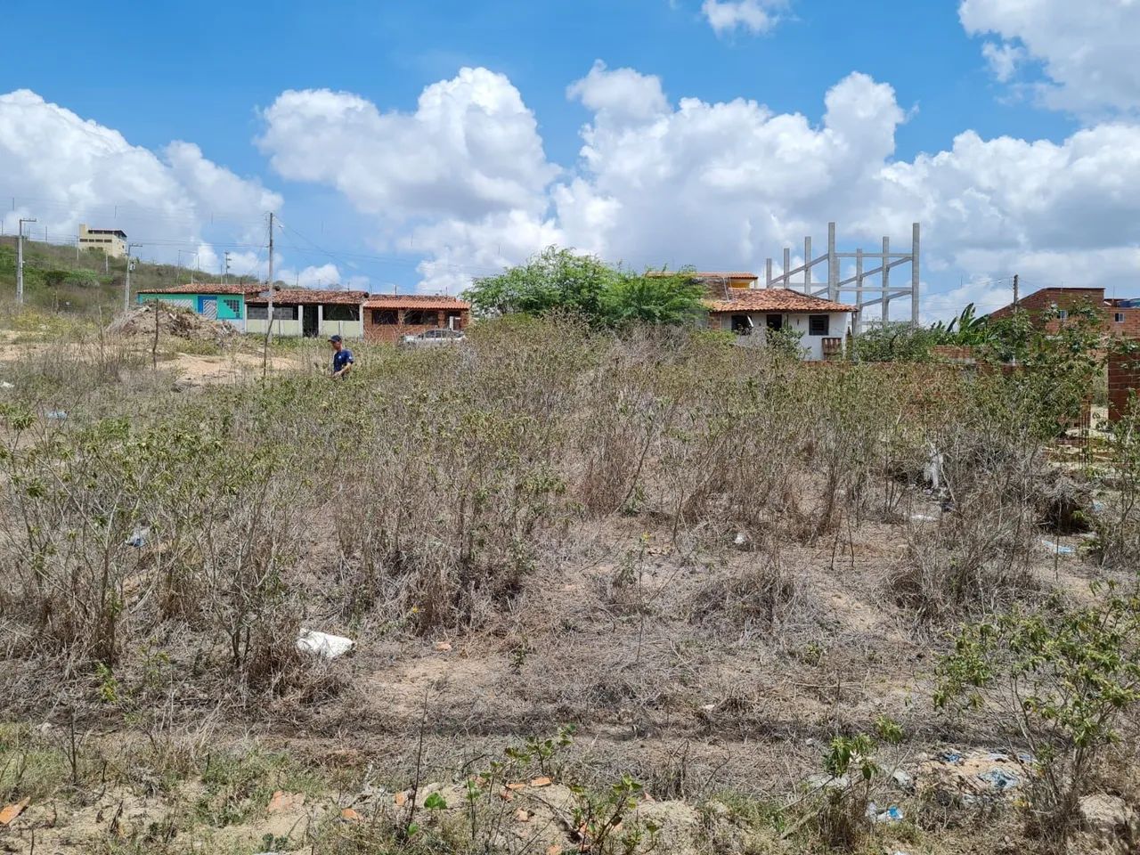 Terreno 10x40 de uma rua a outra - Foto 2