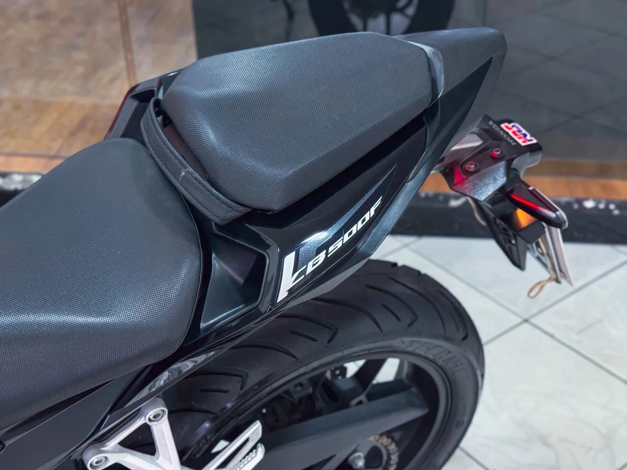 HONDA CB 500F ABS 2024 - COR EXCLUSIVA - Foto 11