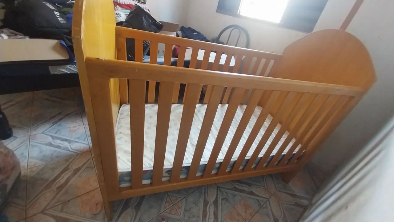 Berço com colchão  - Foto 3