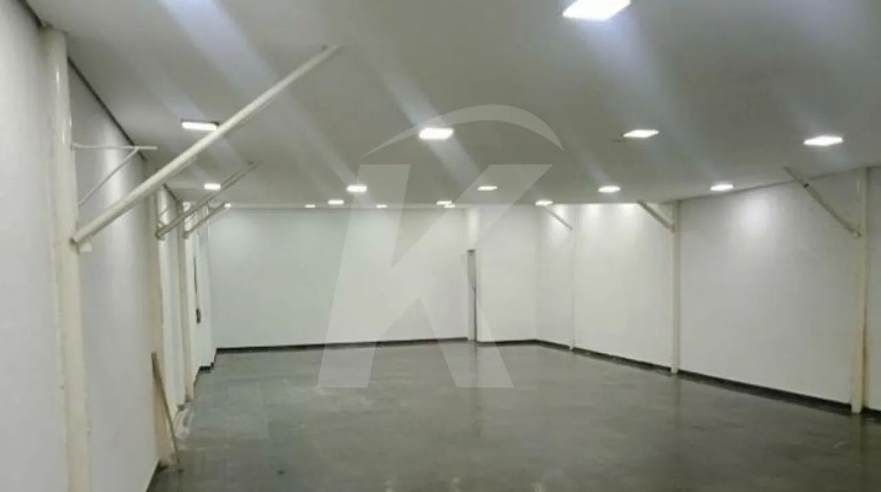 Salão comercial no Tucuruvi, 109 m², com 01 banheiro