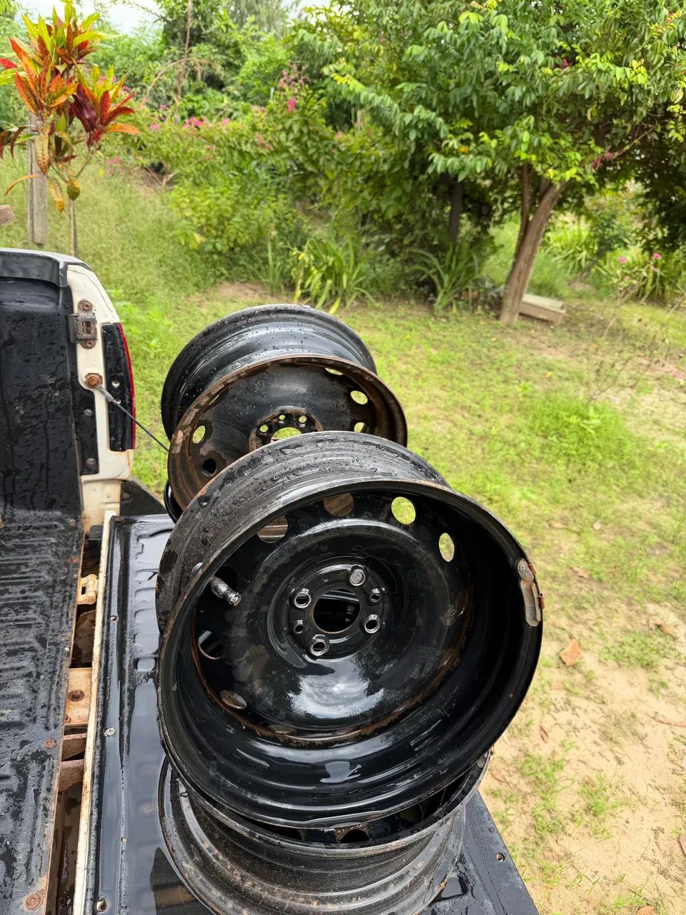 Jogo de rodas offset aro 15 - Foto 3