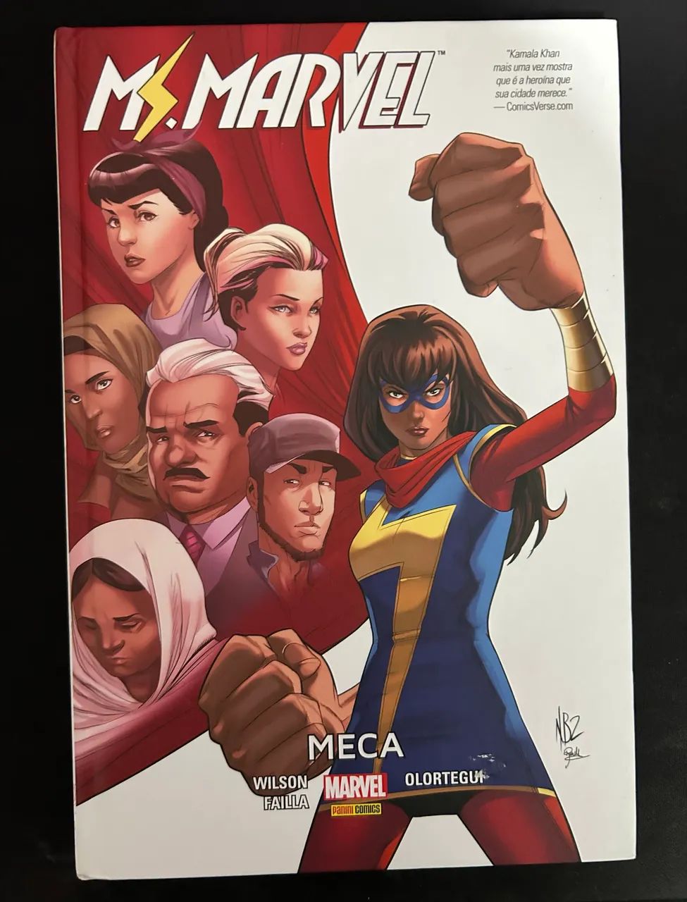 HQ Ms. Marvel Meca Capa Dura