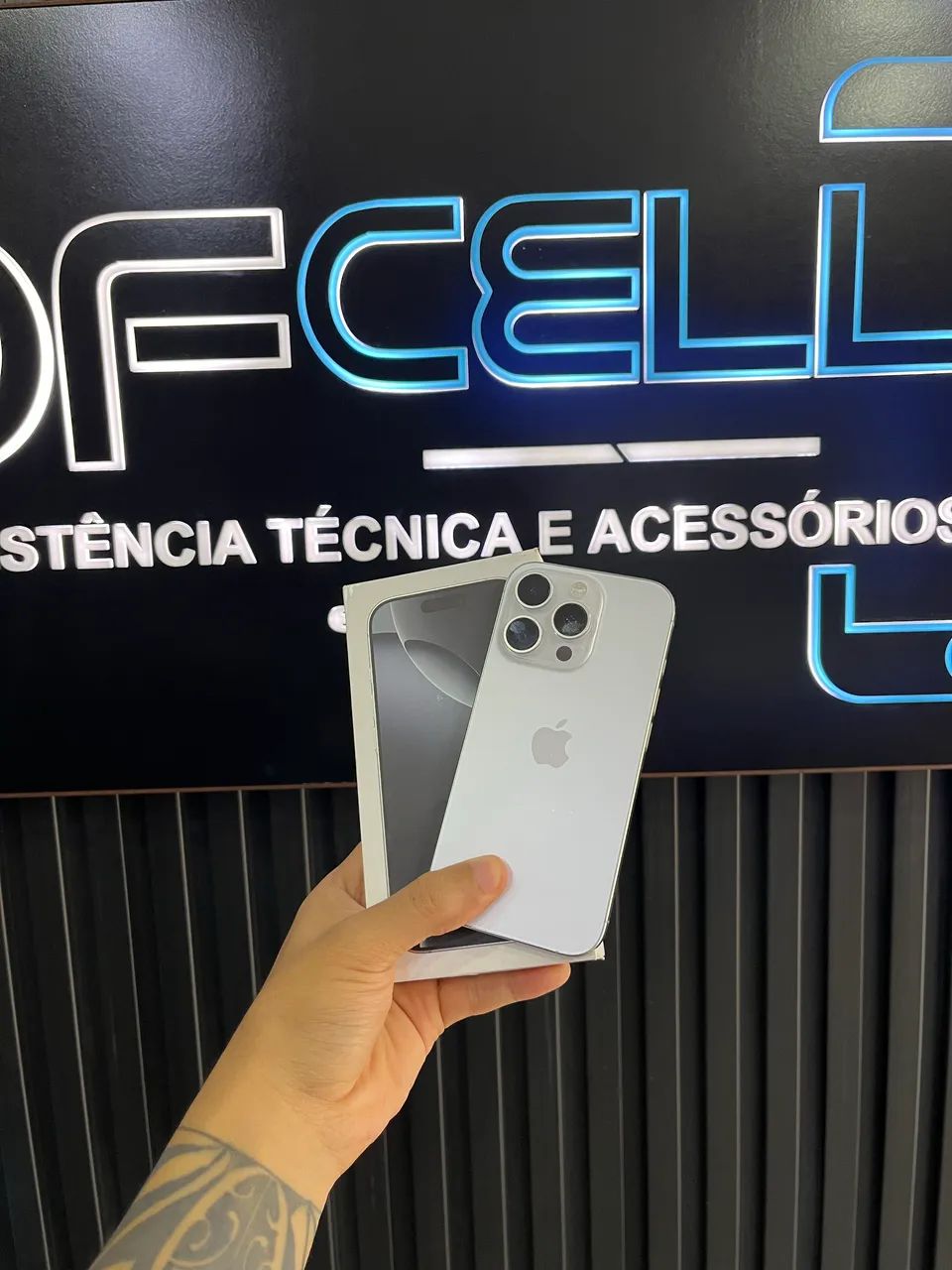 IPHONE 16 PRO 128GB - GARANTIA 