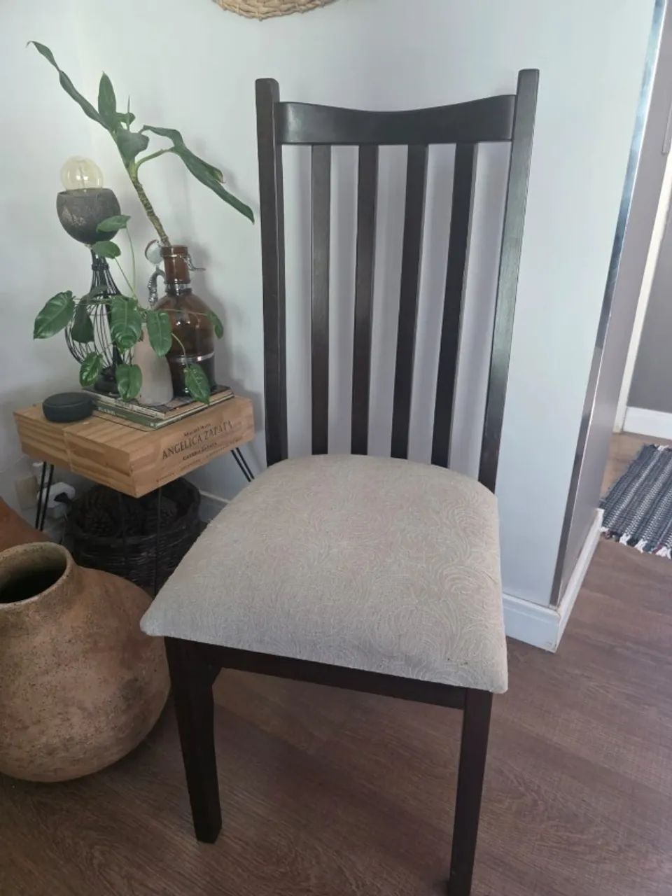 Mesa de Jantar Quadrada com 8 cadeiras - Foto 4