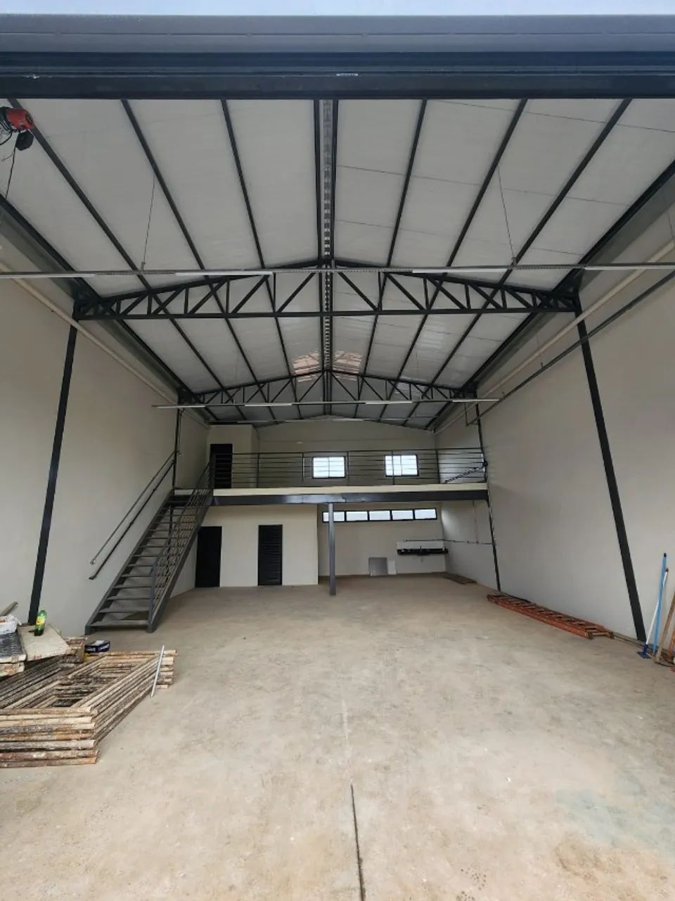 GALPÃO COMERCIAL - 200m² - UBERLÂNDIA - Foto 5