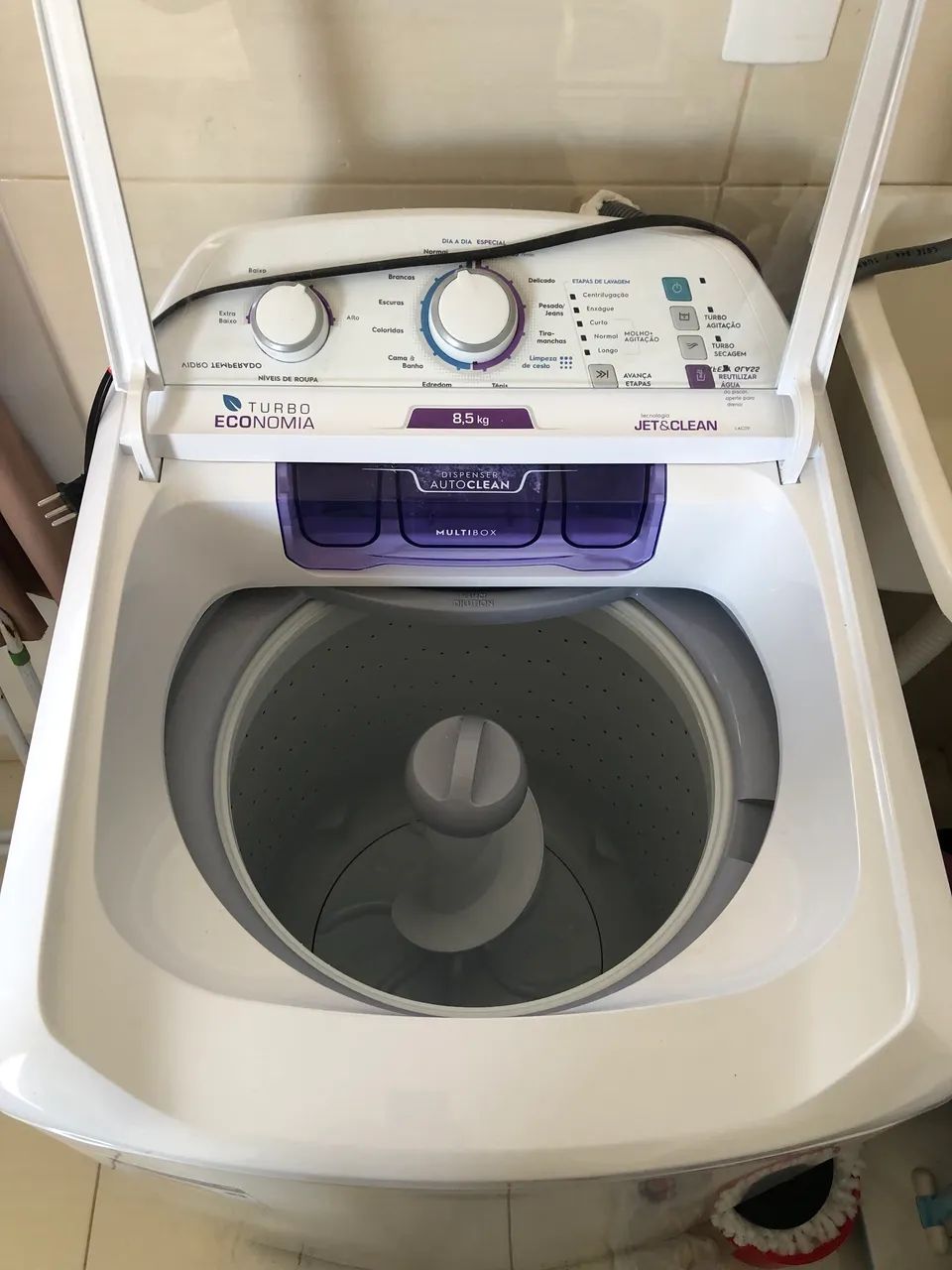 Máquina de lavar roupa eletrolux 8,5kg - Foto 2