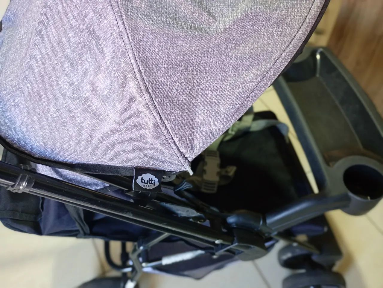 Carrinho de bebê Com bebê comforto - Foto 5