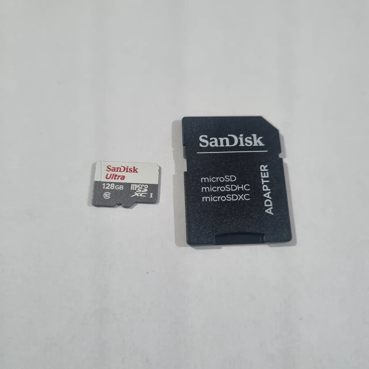 Cartão micro sd Sandisk 128 GB + Adaptador