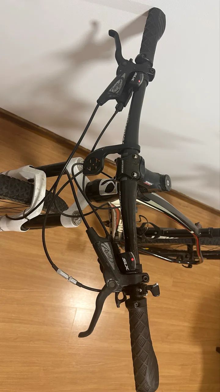 Bicicleta MTB aro 29 - Foto 3