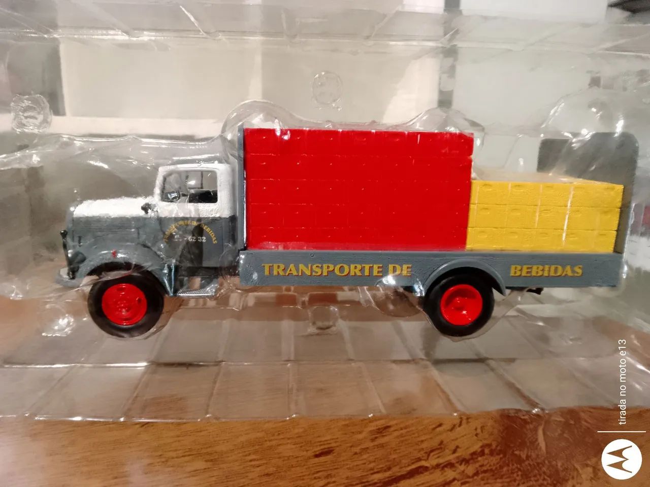 Caminhão Brasileiro esc.:1:43.