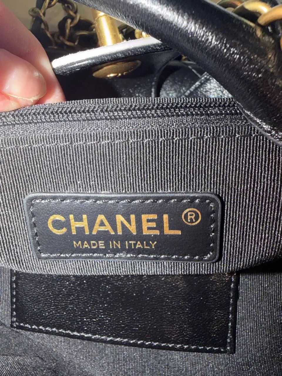 Bolsa Chanel preta e cinza  - Foto 4