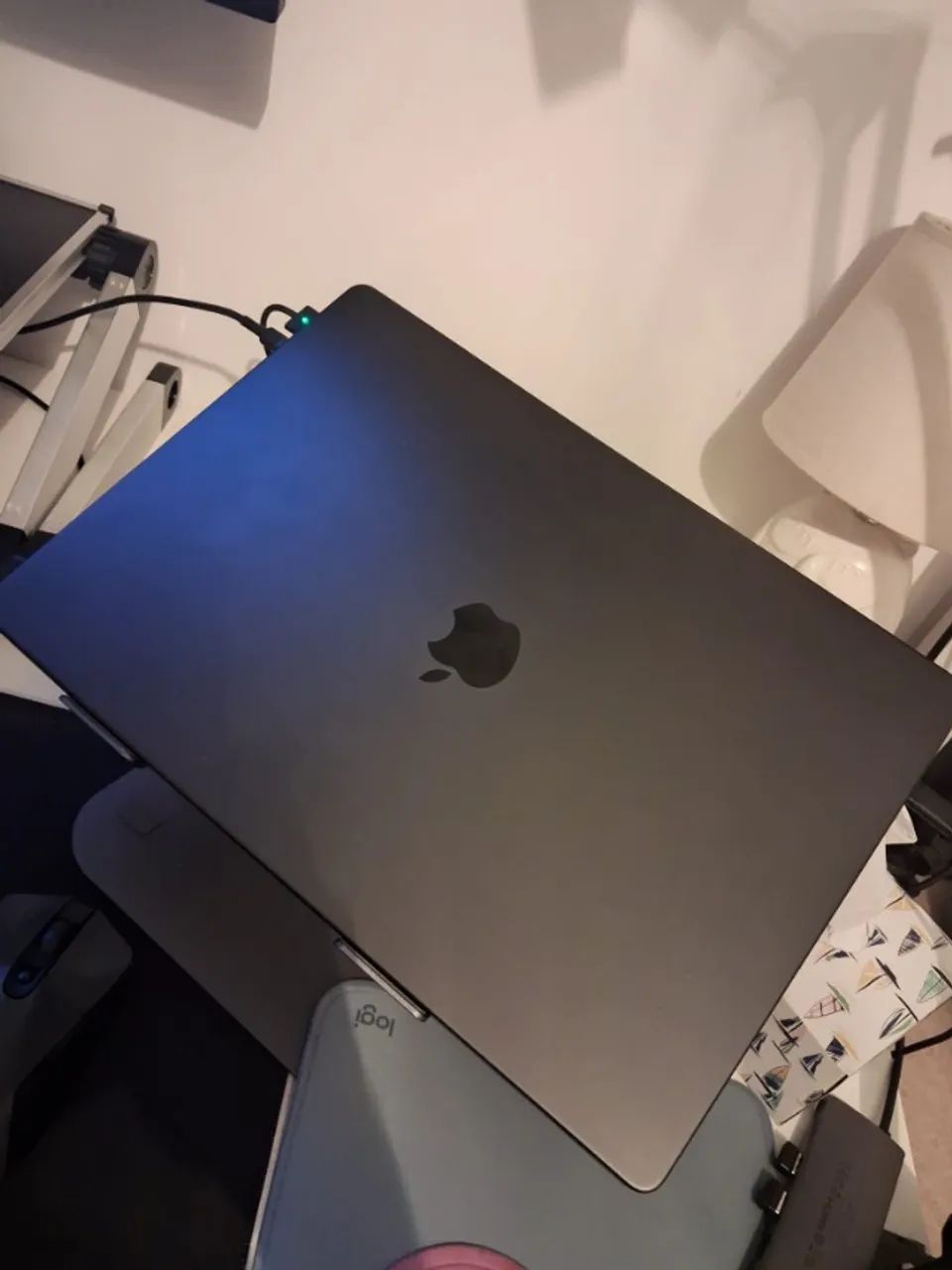 MacBook Pro M3 Pro 36GB 512GB 16" Space Gray - Foto 2