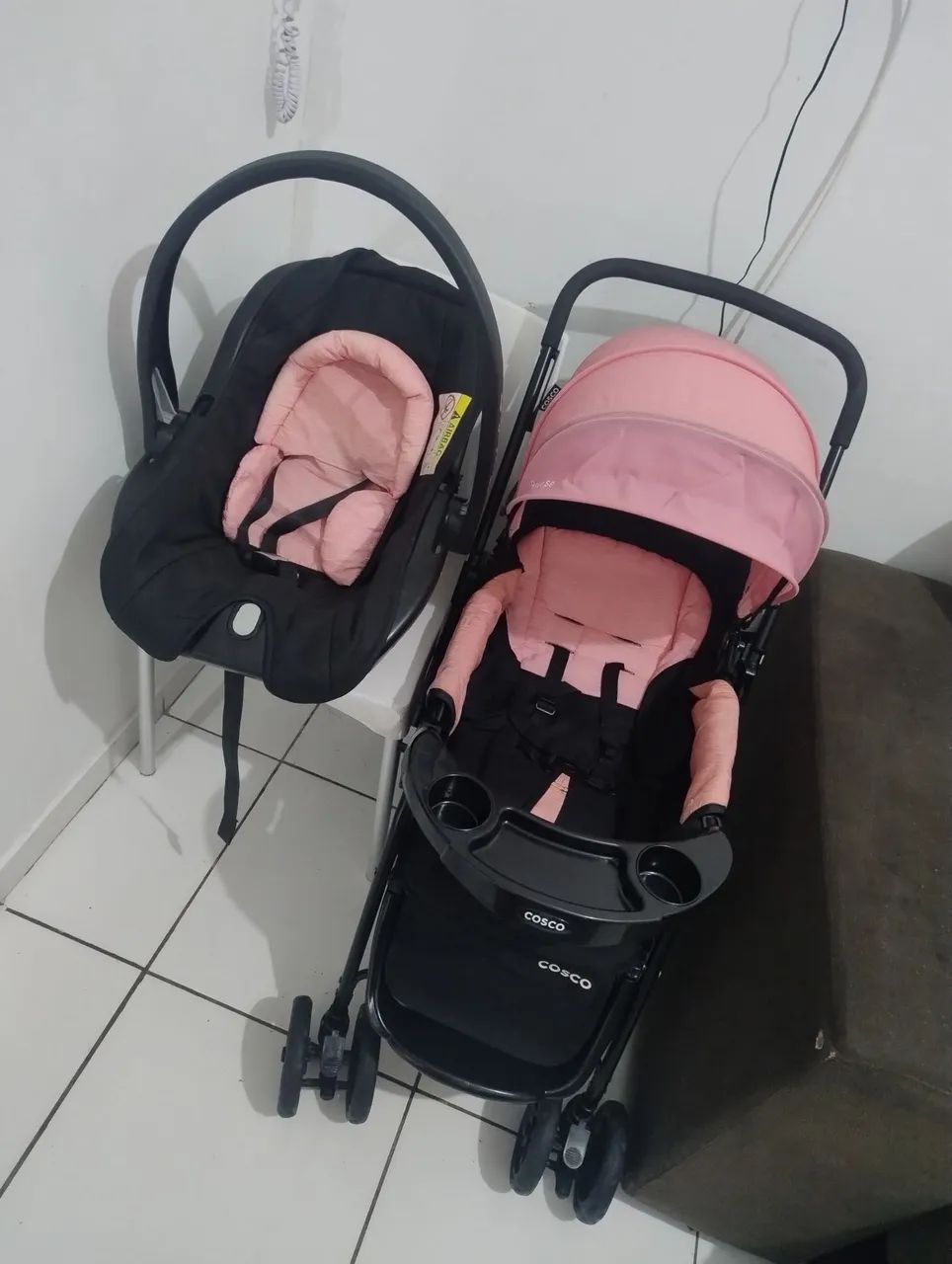 Kit carrinho e bebê conforto Cosco - Foto 2
