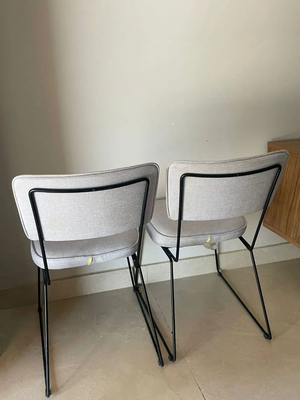Cadeira moderna de linho  - Foto 3